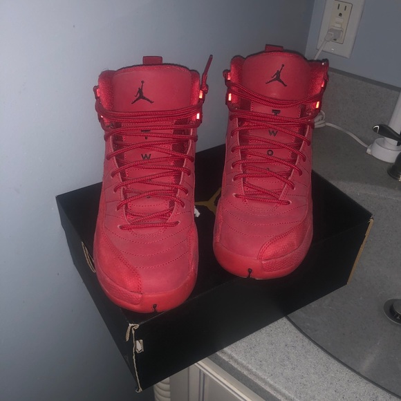 Jordan 12s - Picture 3 of 4